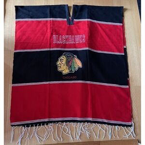 NHL Chicago Blackhawks Hockey Poncho Blanket Sweater EUC